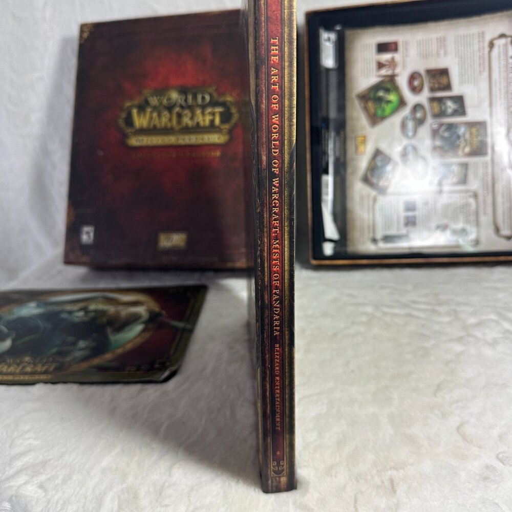 World of Warcraft: Mists of Pandaria Collector's Edition 2012 ( PC ) - Picture 15 of 16